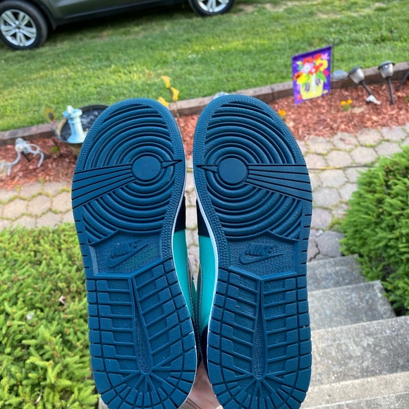 Nike Air Jordan 1 Mid Gs Hyper Jade 7Y 8.5W - Picture 7 of 8